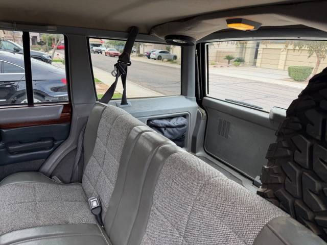 Jeep-cherokee-country-1996-green-7