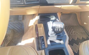 Jeep-cherokee-pioneer-1988-7