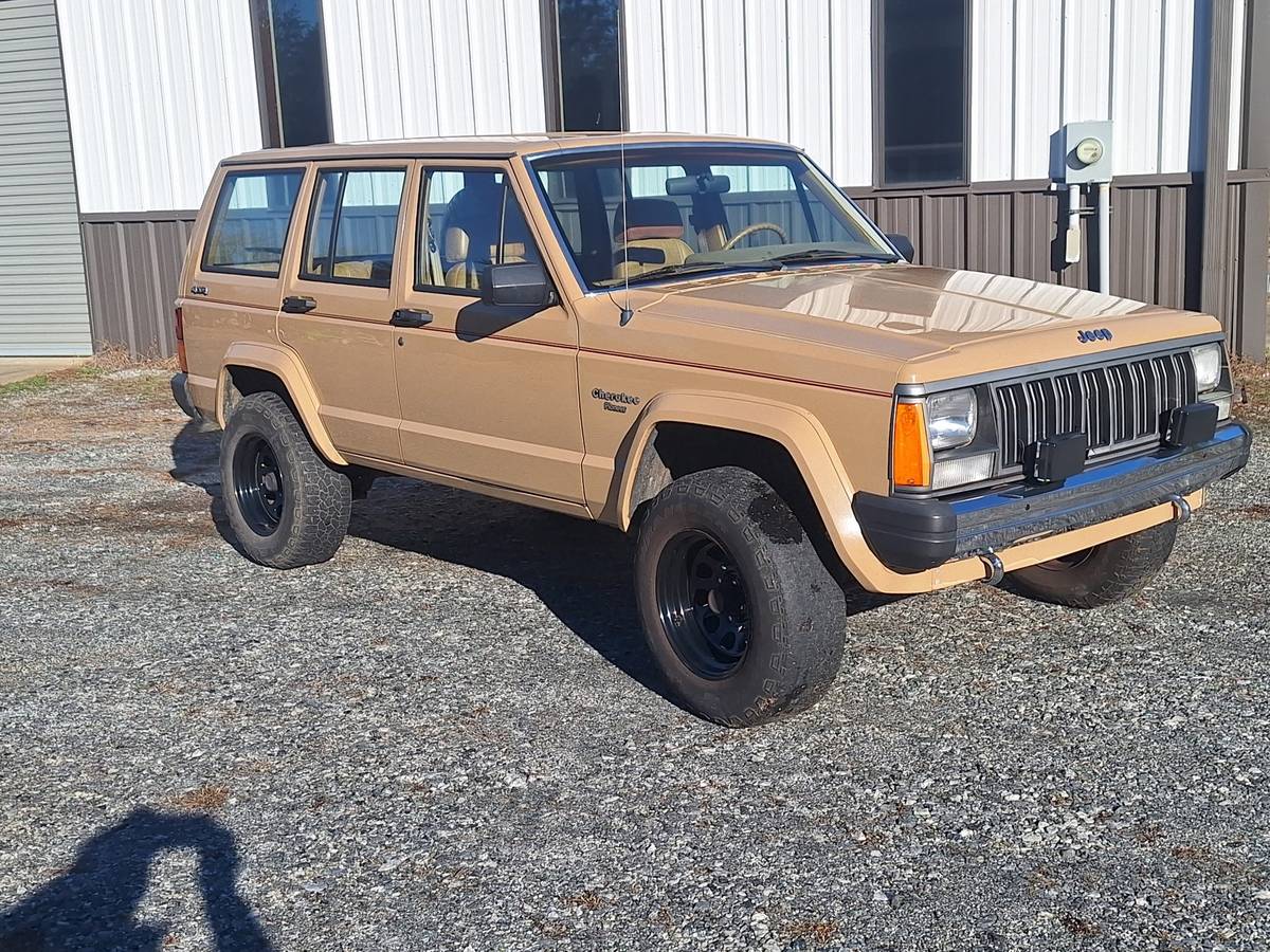 Jeep-cherokee-pioneer-1988
