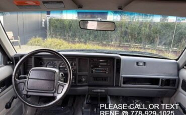 Jeep-cherokee-sport-4wd-1995-green-11