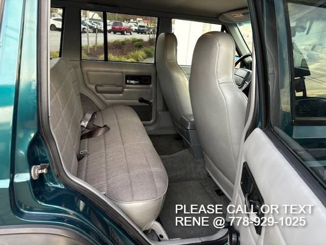Jeep-cherokee-sport-4wd-1995-green-12