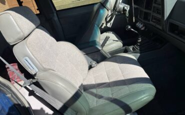 Jeep-cherokee-sport-4x4-1991-blue-4