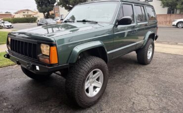 Jeep-cherokee-xj-1993-green-3
