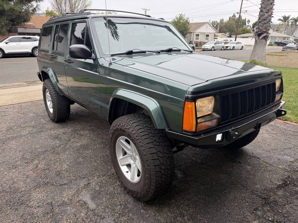 Jeep-cherokee-xj-1993-green-4
