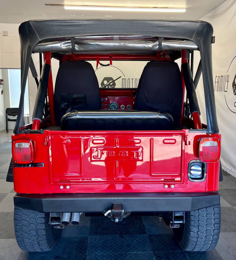 Jeep-cj-5-open-body-std.-1981-red-11