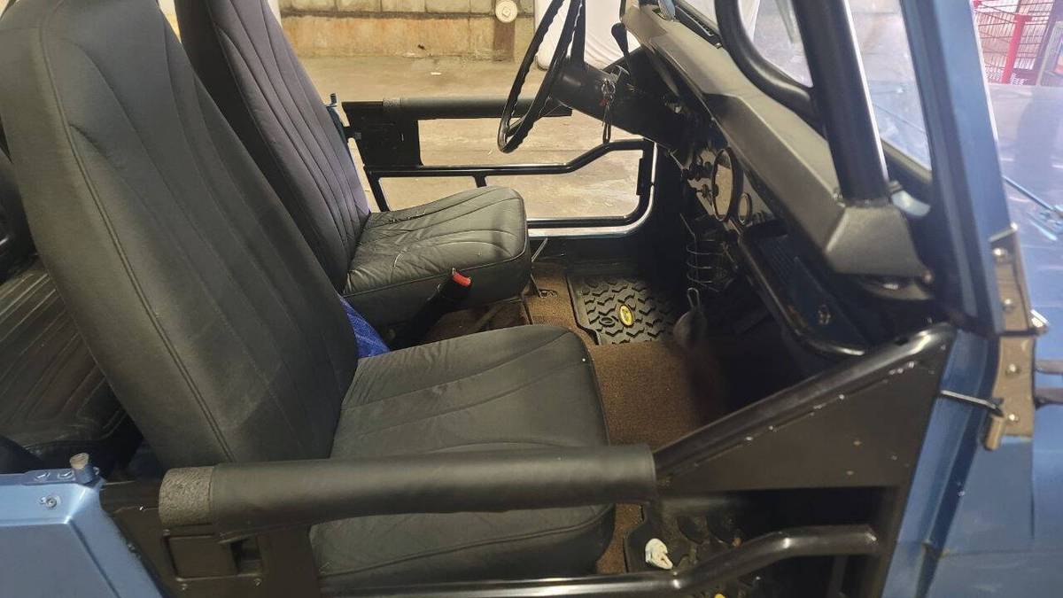 Jeep-cj-7-1978-blue-19