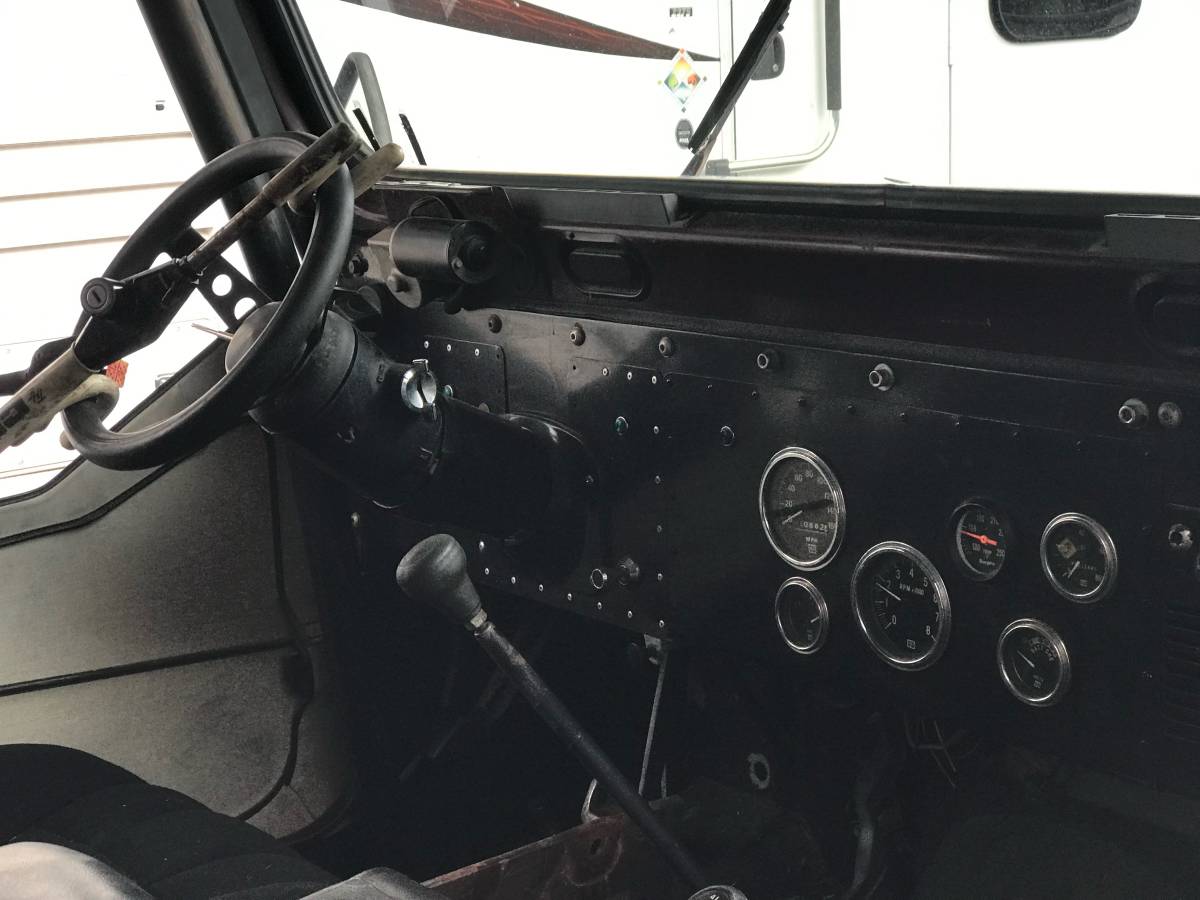 Jeep-cj-7-1981-brown-2