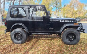 Jeep-cj-7-1982-black-2