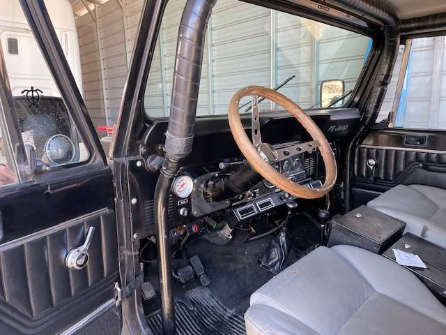 Jeep-cj-7-1986-black-3