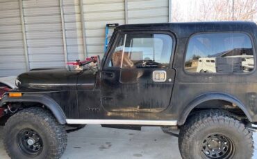 Jeep-cj-7-1986-black-8