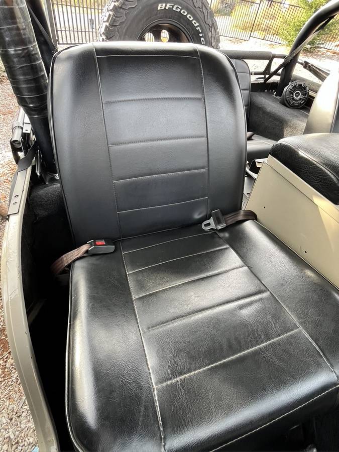 Jeep-cj5-1973-brown-19