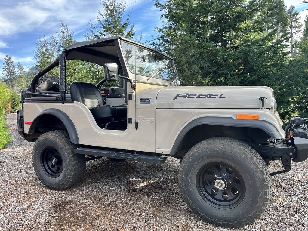 Jeep-cj5-1973-brown-2