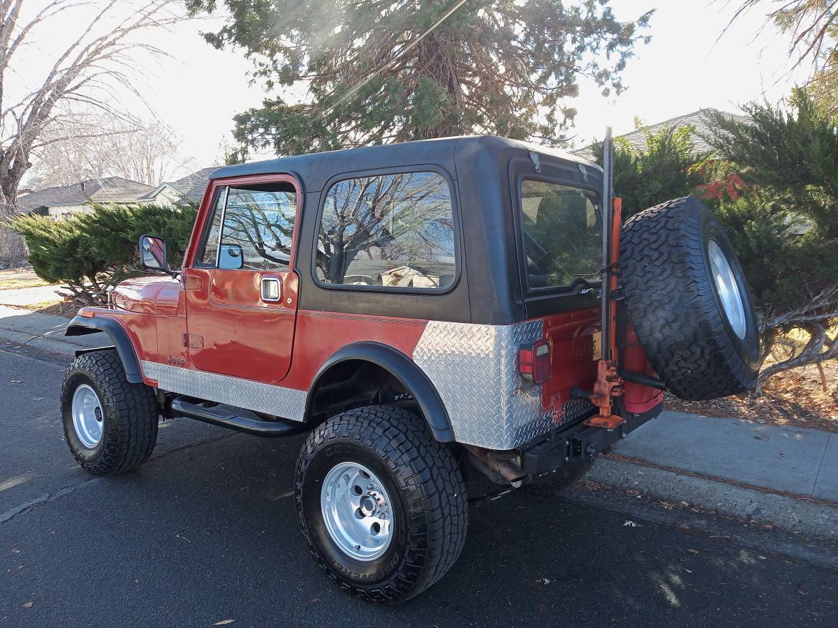 Jeep-cj7-1984-1