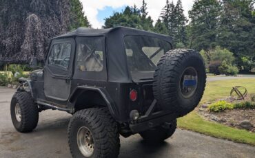 Jeep-cj7-1985-black-3