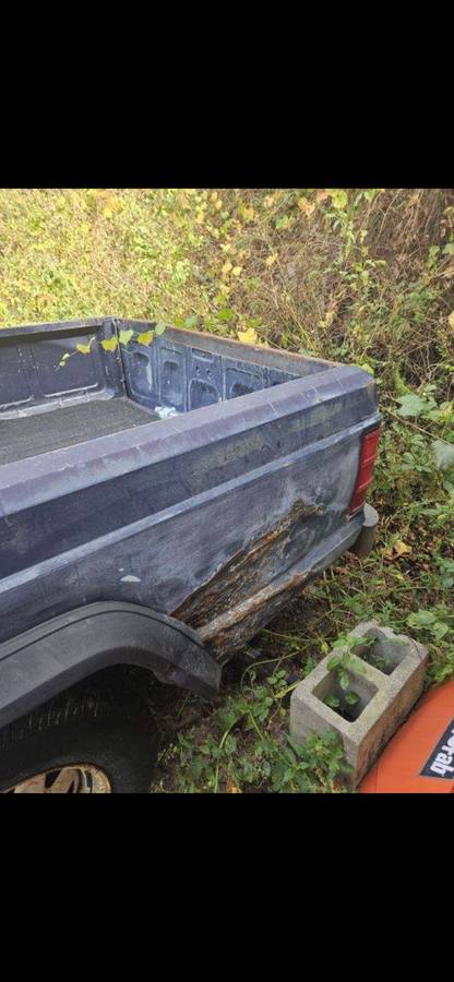 Jeep-comanche-1987-blue-1