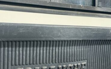 Jeep-comanche-1989-white-6