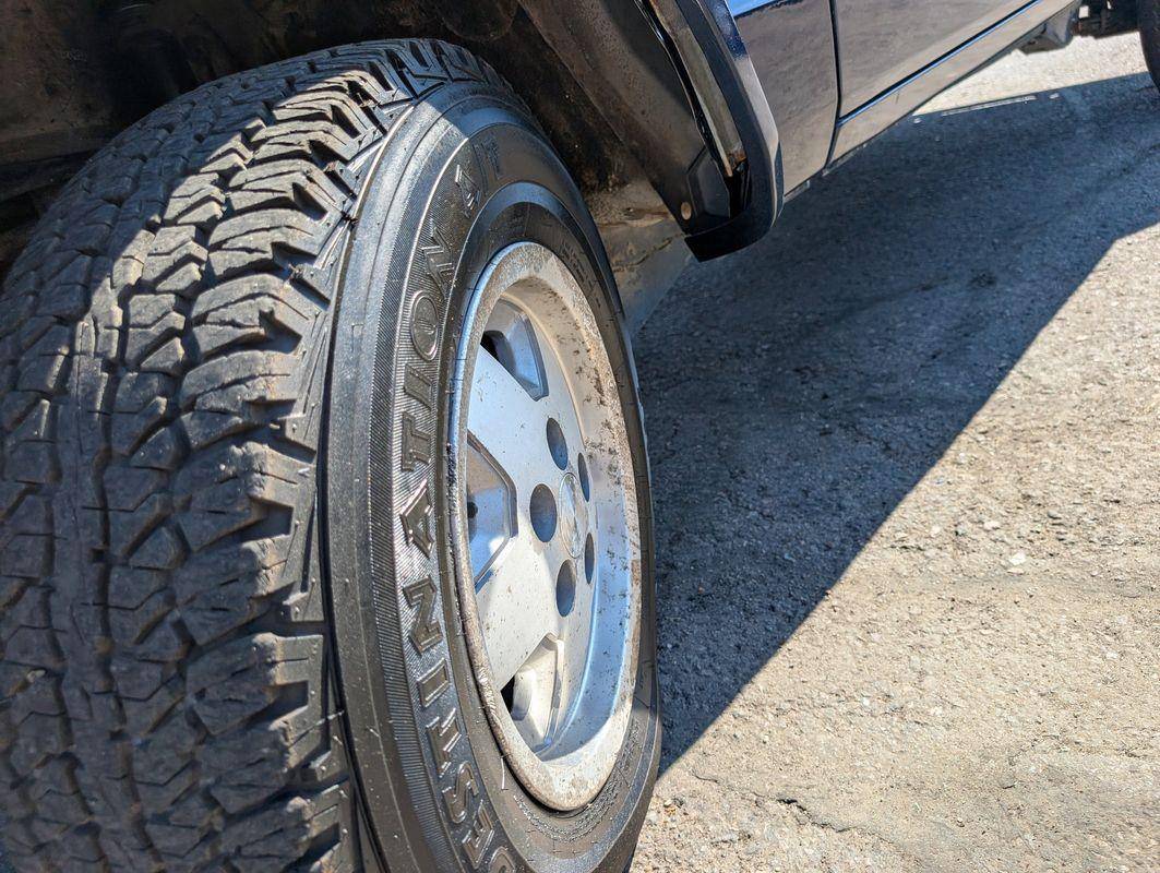 Jeep-comanche-1991-blue-10