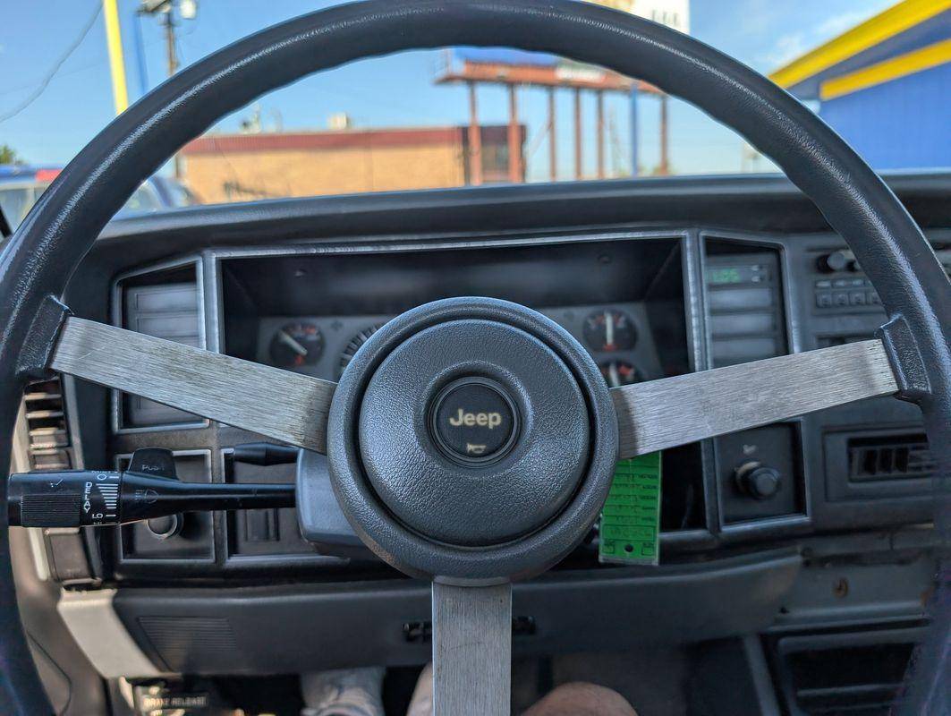 Jeep-comanche-1991-blue-18