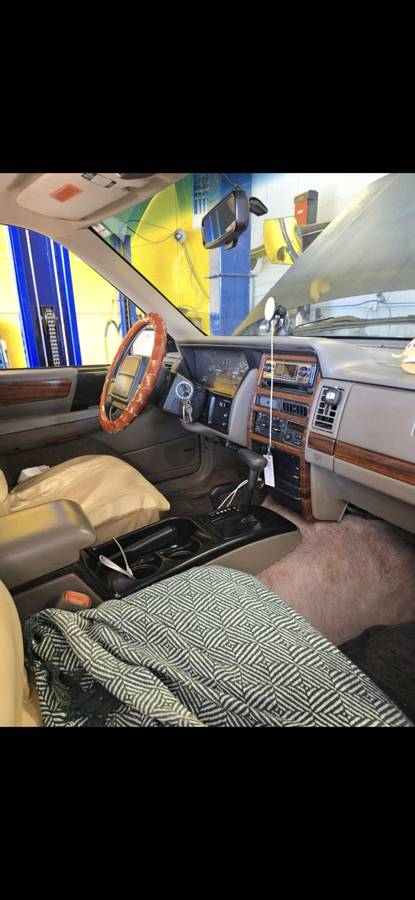 Jeep-grand-cherokee-1994-black-1