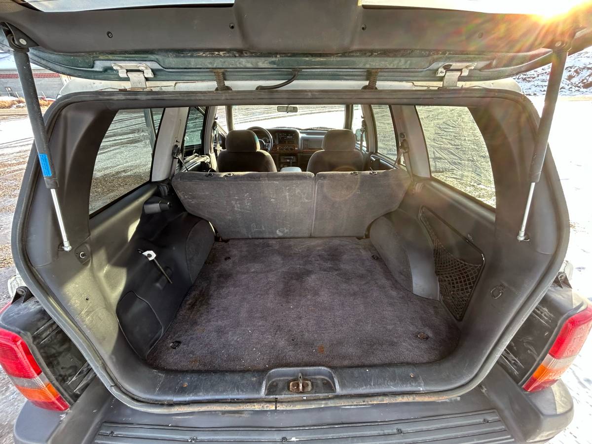 Jeep-grand-cherokee-1996-white-3