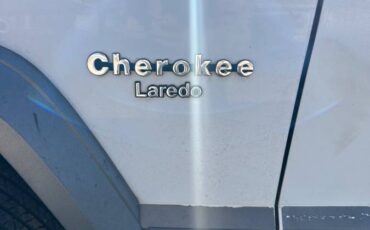 Jeep-grand-cherokee-laredo-1990-white-8