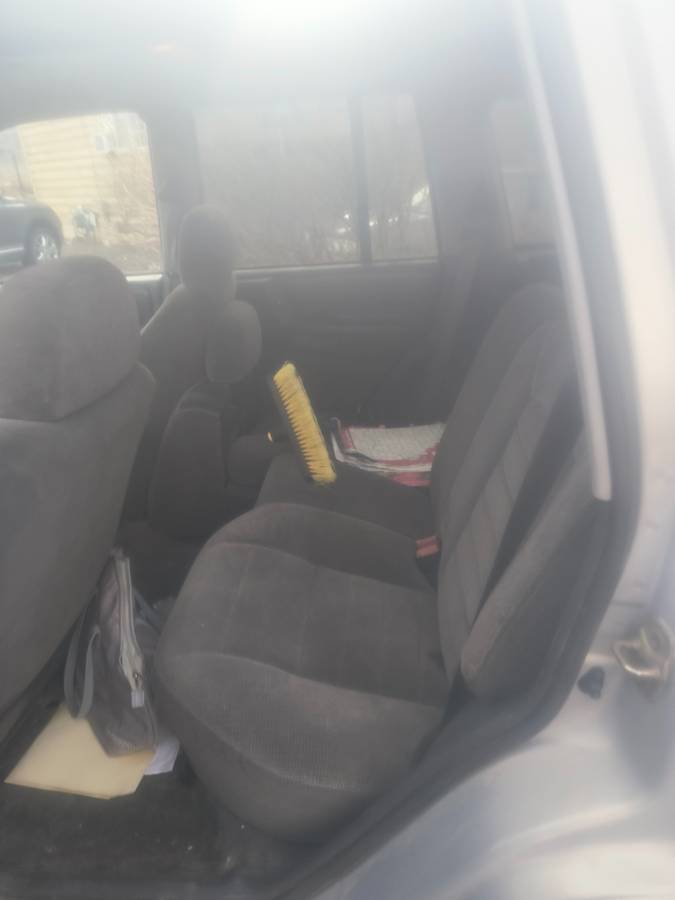 Jeep-grand-cherokee-laredo-4x4-zj-1996-silver