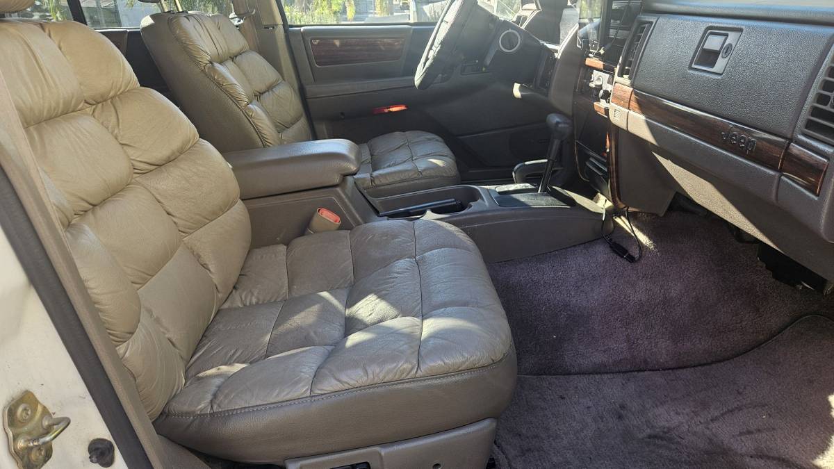 Jeep-grand-cherokee-limited-1995-white-5