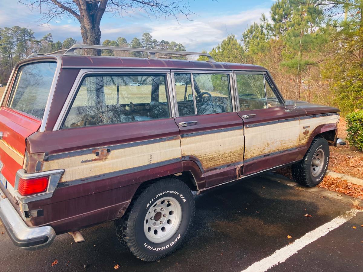 Jeep-grand-wagoneer-1978-2