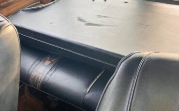 Jeep-grand-wagoneer-1978-8