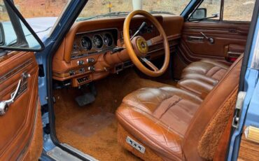 Jeep-grand-wagoneer-1984-blue-20