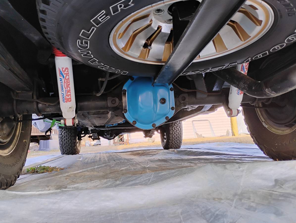 Jeep-grand-wagoneer-1987-custom-16