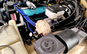 Jeep-grand-wagoneer-1987-custom-8