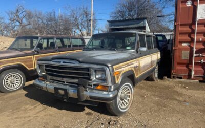 Jeep grand wagoneer 1990