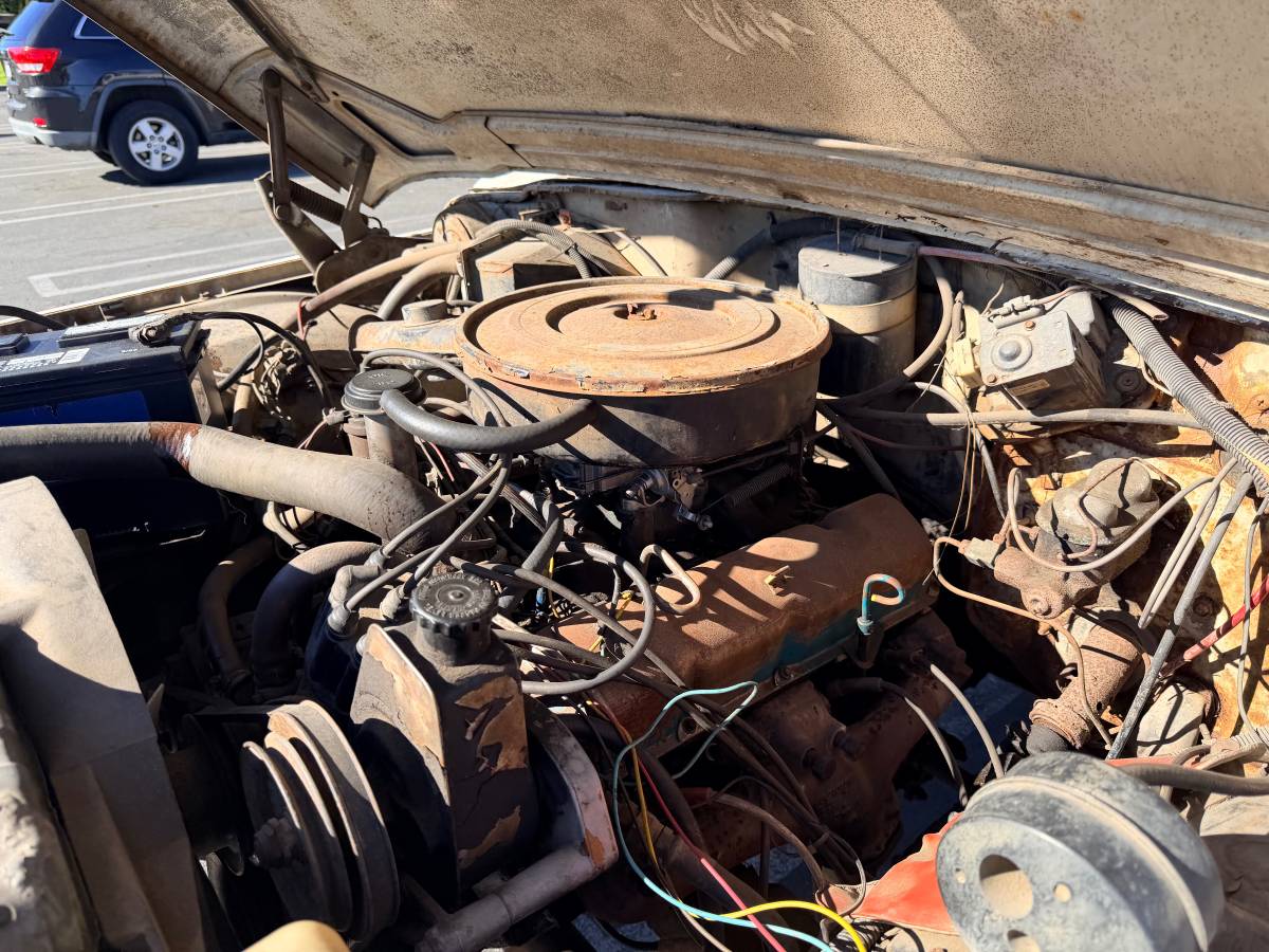 Jeep-j-10-1972-white-18