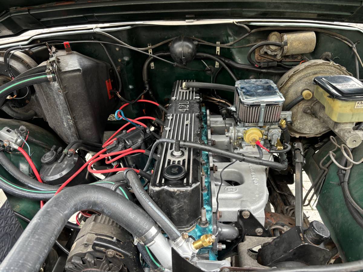 Jeep-j-10-1984-silver-8