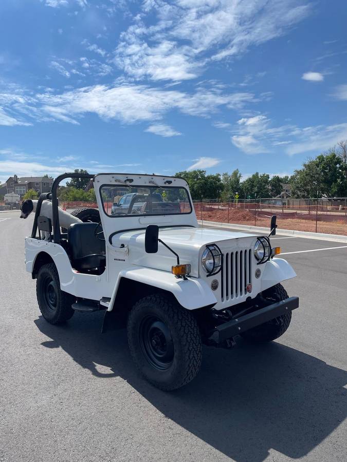 Jeep-j53-diesel-1989-white-1