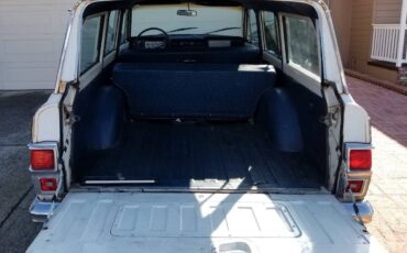 Jeep-wagoneer-1972-white-2