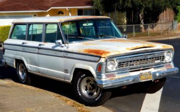 Jeep-wagoneer-1972-white