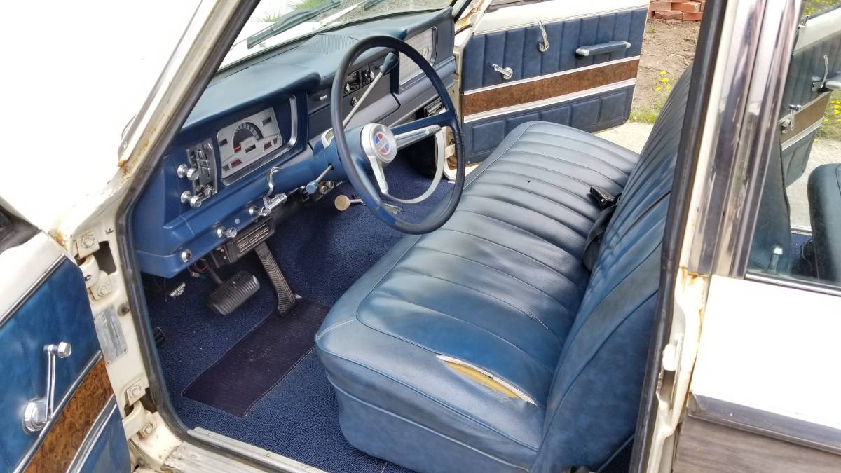 Jeep-wagoneer-1972-white-4