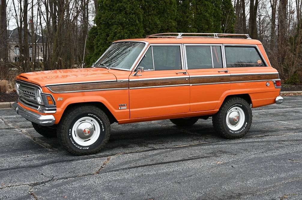 Jeep-wagoneer-1972