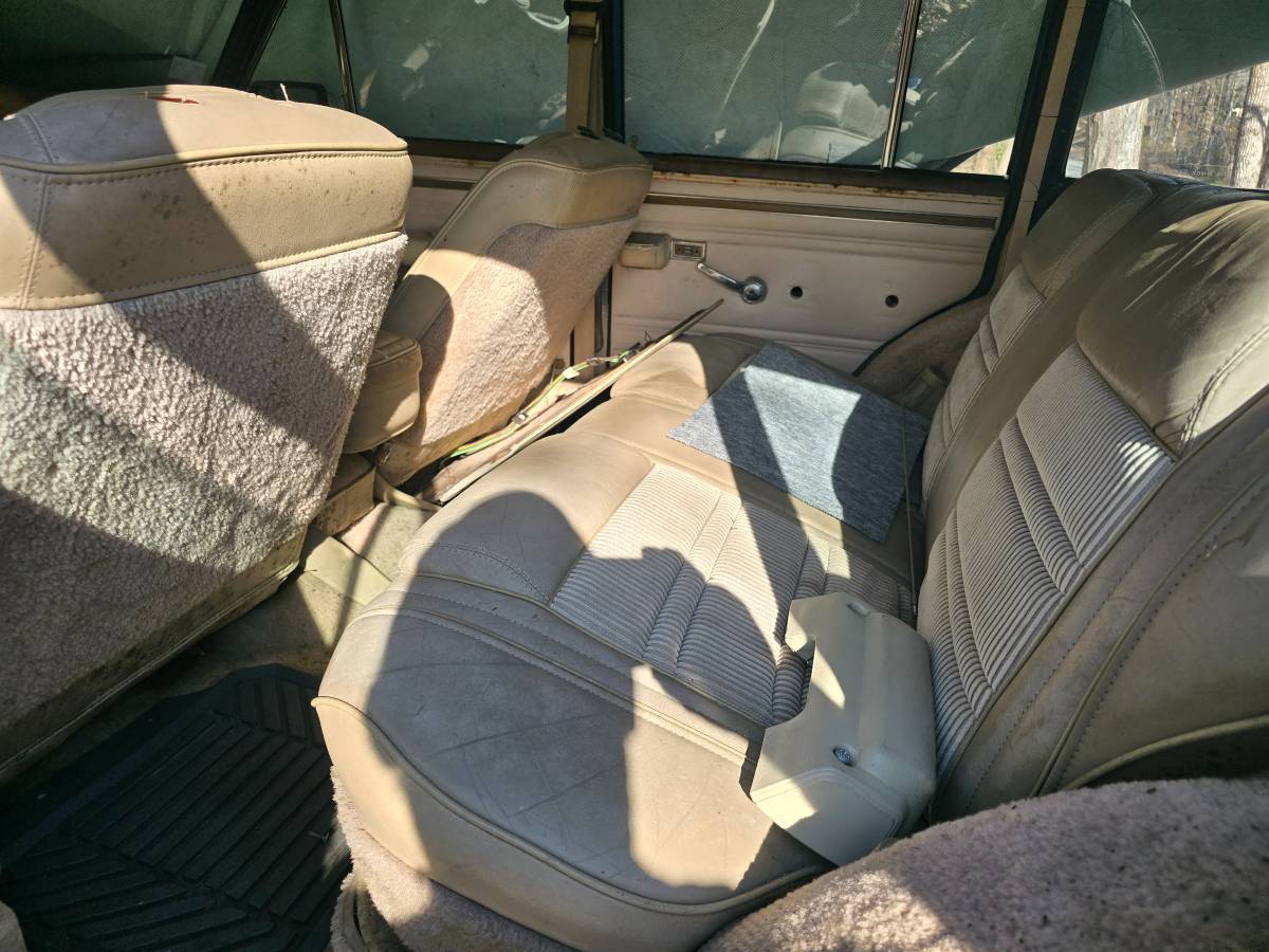 Jeep-wagoneer-1980-blue-6