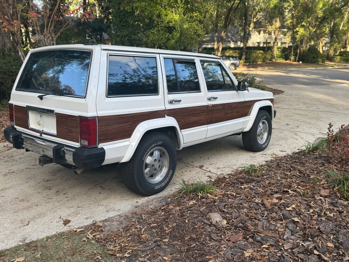 Jeep-wagoneer-1989-15
