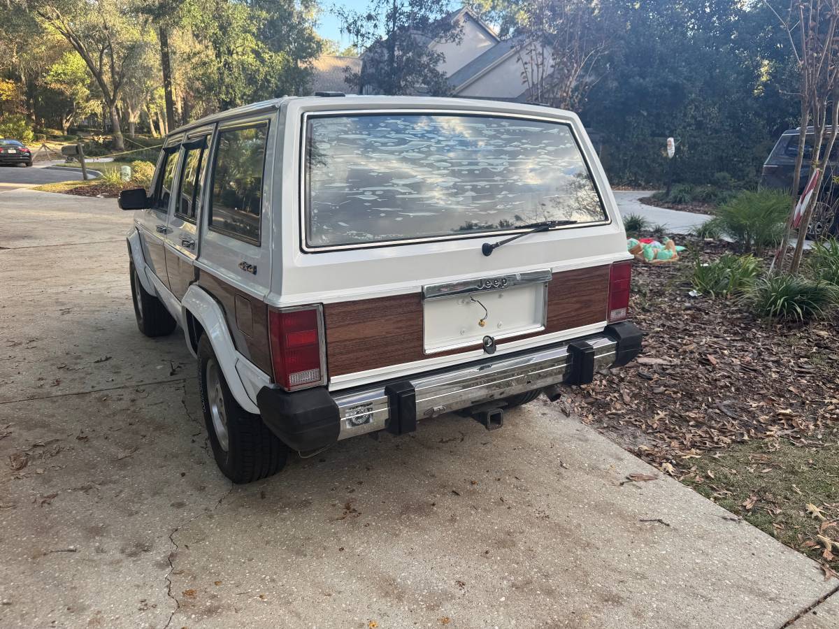Jeep-wagoneer-1989-17