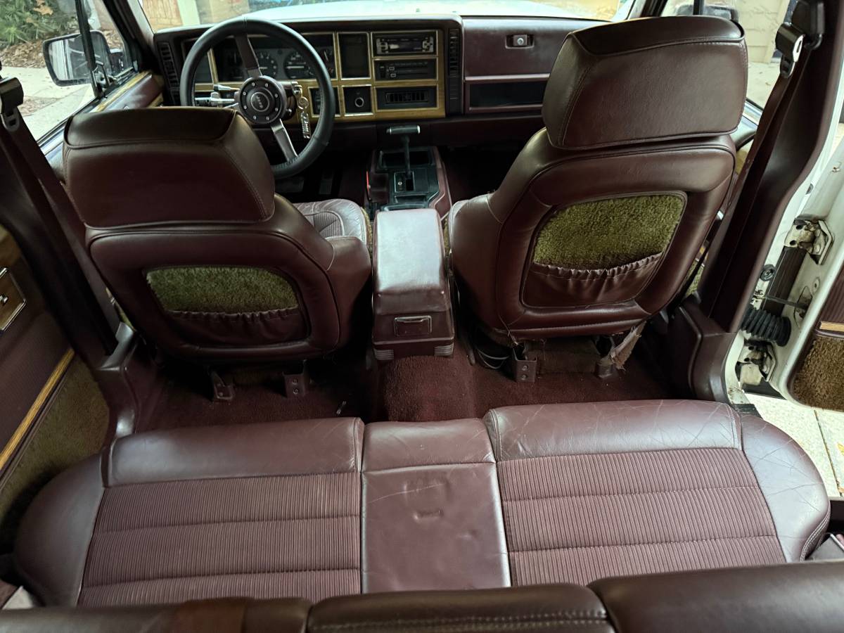 Jeep-wagoneer-1989-23