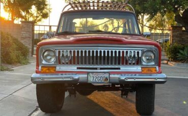 Jeep-wagoneer-4-x-4-1972-orange-1