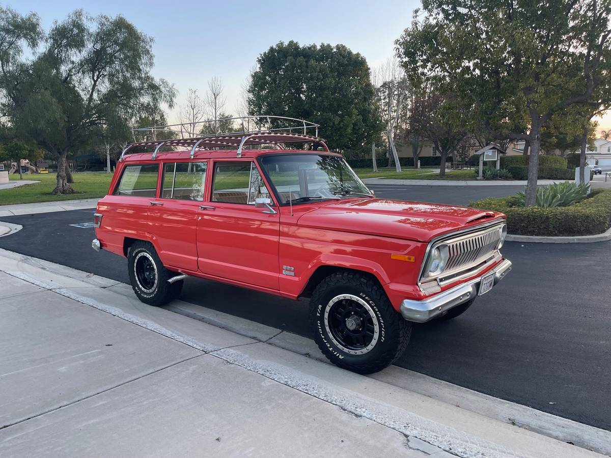 Jeep-wagoneer-4-x-4-1972-orange-16