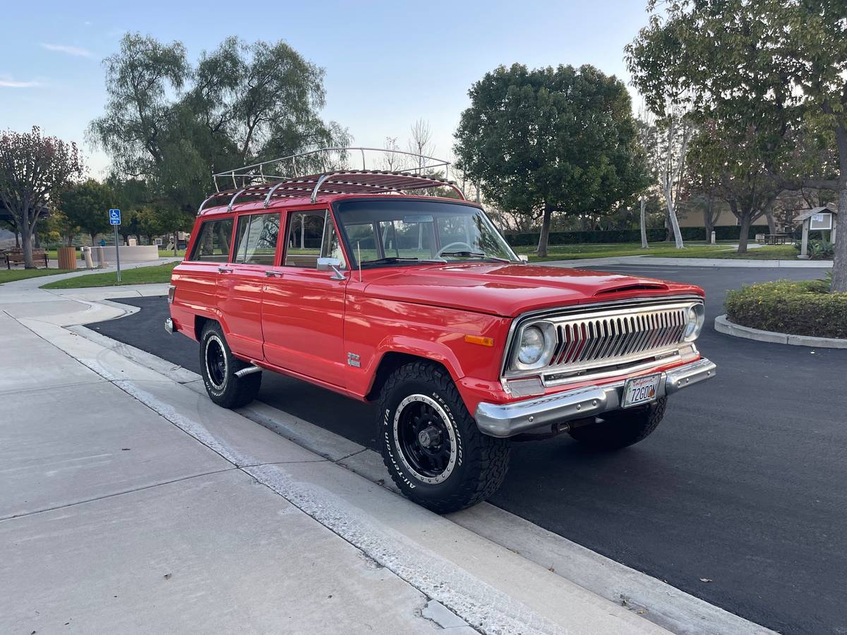 Jeep-wagoneer-4-x-4-1972-orange-17