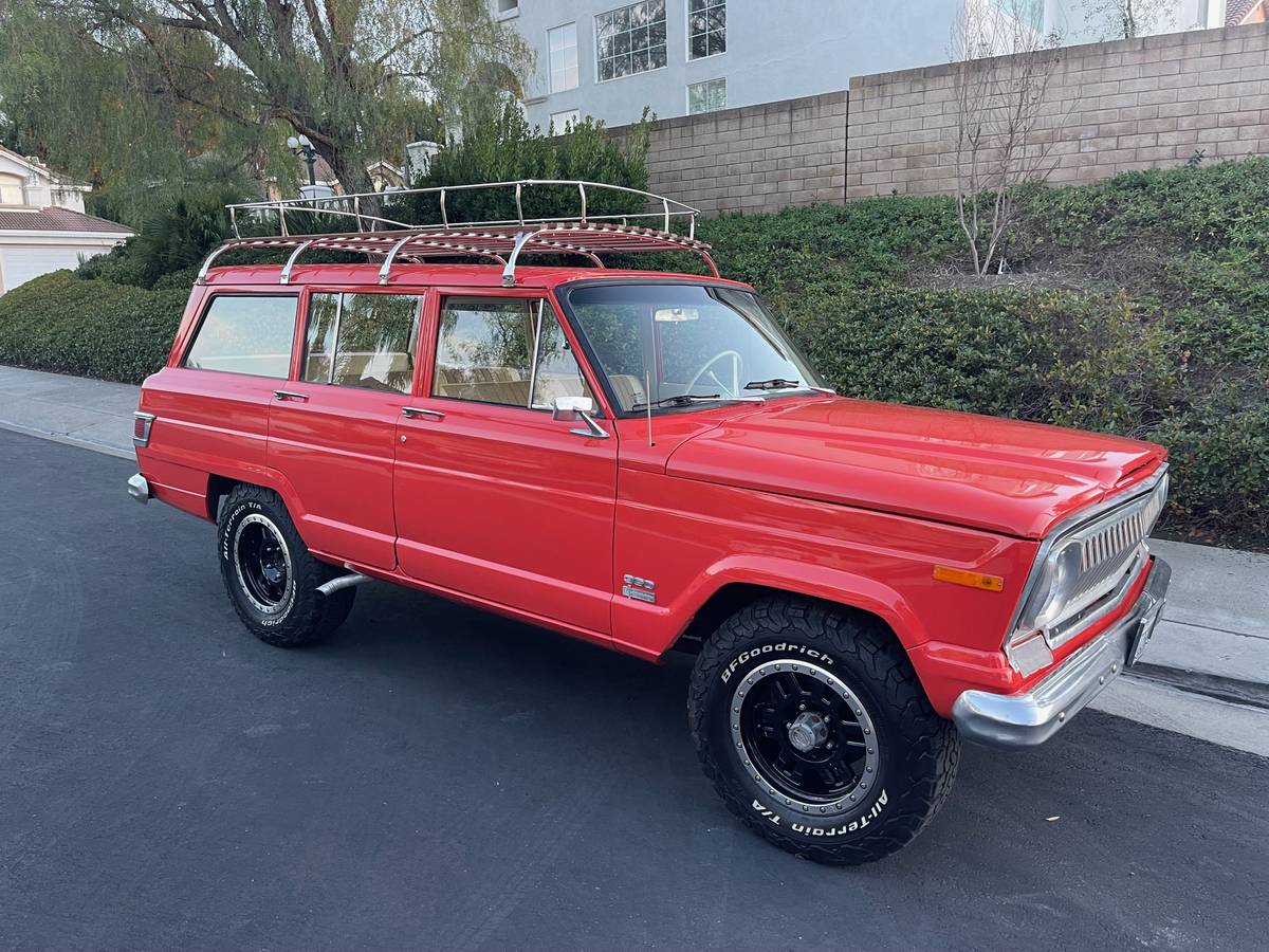 Jeep-wagoneer-4-x-4-1972-orange-23