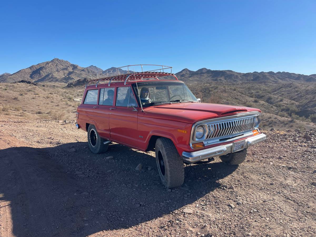 Jeep-wagoneer-4-x-4-1972-orange-6