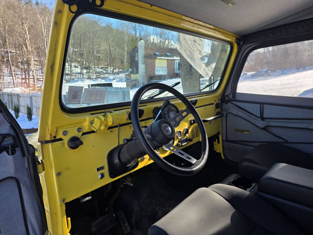 Jeep-wrangler-1977-yellow-10